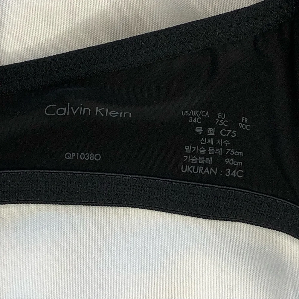 Calvin Klein Black Push Up Bra NWT - Picture 6 of 8